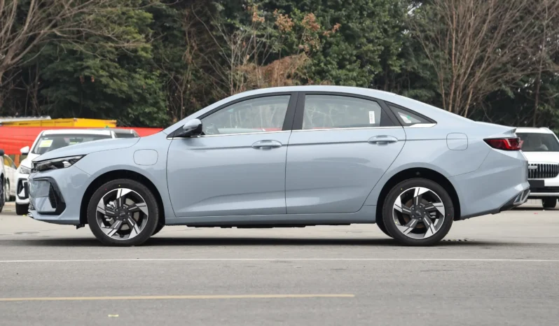 
								Geely Emgrand L HiP full									